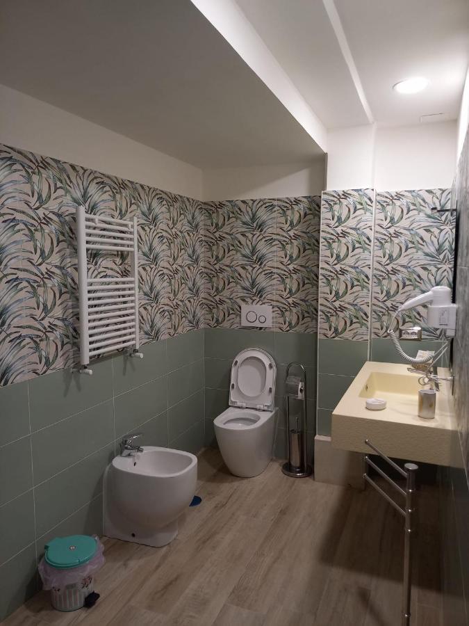 Camera Eden Hotel Formia Kültér fotó